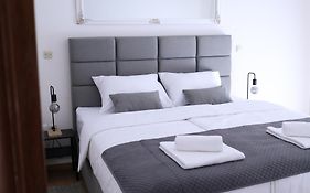 Artena Hotel
